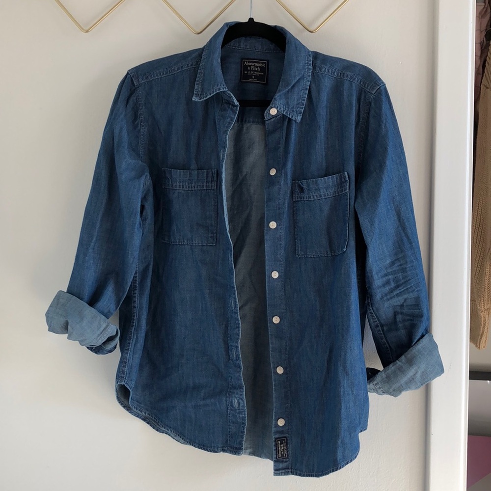Abercrombie Button up long sleeve